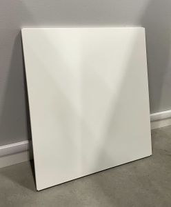 136. Sidoplåt 500 höger F750