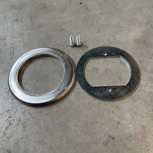Förminskningssats för montage av R50 kopplingsbox på R32/40 - Relek
