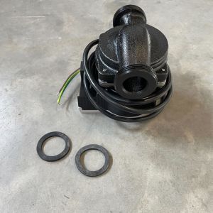 Cirkulationspump Wilo Para 25/7-50, 130 mm passar till IVT & BOSCH